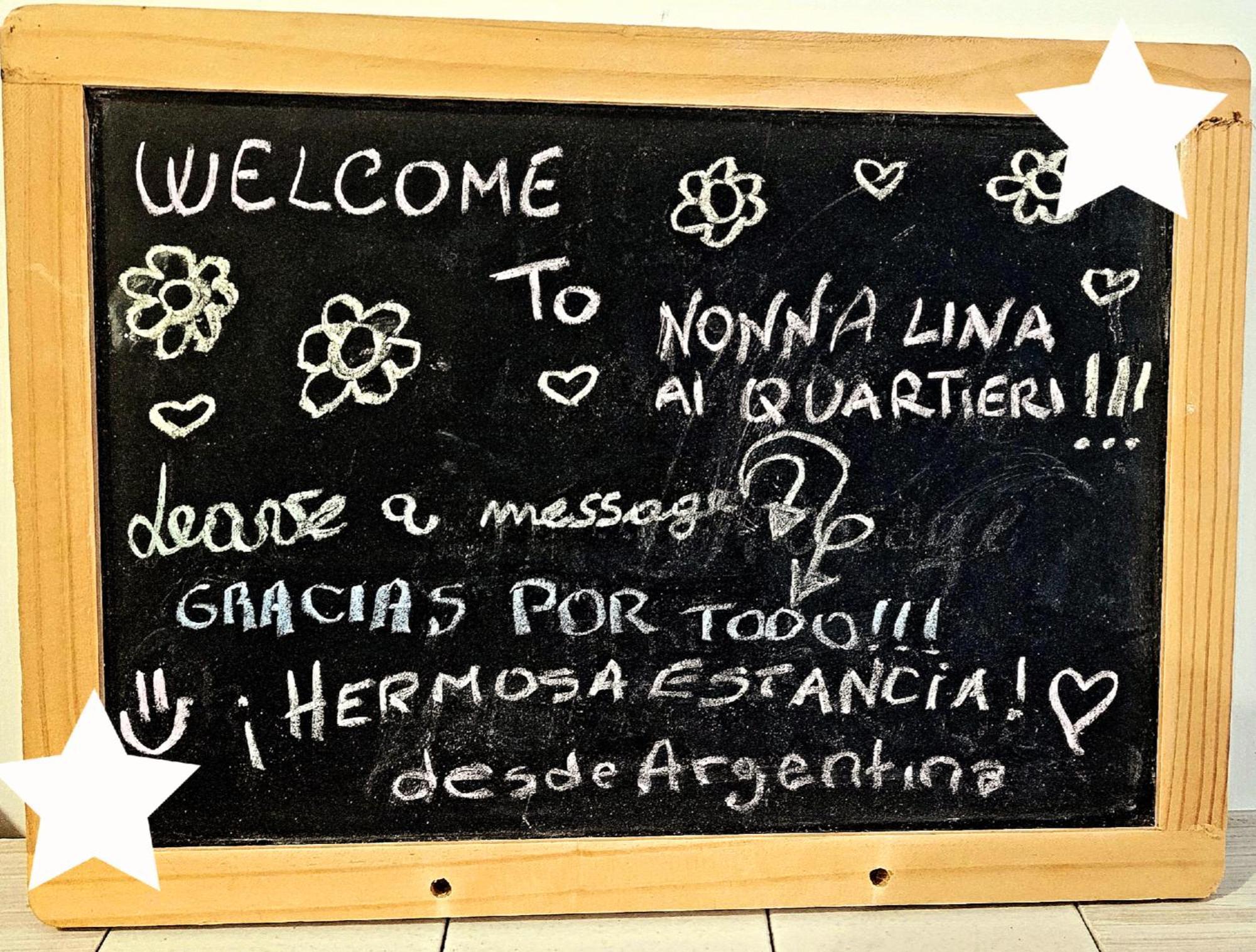 Da Nonna Lina Ai Quartieri Neapel Exterior foto